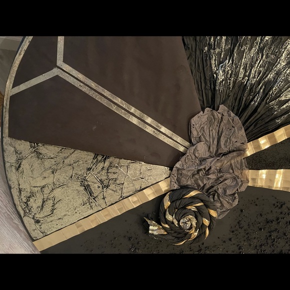 The Black Sun - Picture 3 of 7